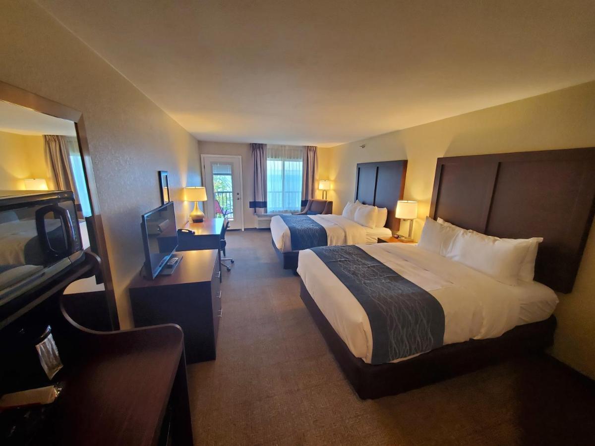Comfort Inn & Suites Munising-Lakefront エクステリア 写真